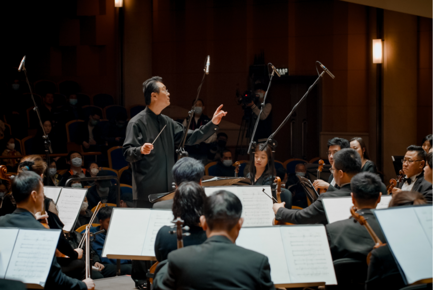 音乐周报中国音乐学院青年作曲才俊在音乐语言的融合中寻求突破